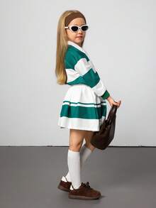 Hanevo Conjunto de 2 piezas de niña joven de moda informal: sudadera deportiva de manga dolman a rayas con estampado en inglés y falda plisada de bloqueo de color con cintura elástica - Verde - Ver 3