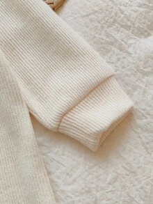 Vintaside Kids 一件装休闲舒适长袖连帽樱桃刺绣女婴连体衣秋冬款 - 杏色 - 查看 5