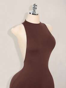 SHEIN ICON Váy ngắn hở lưng gợi cảm, đơn sắc, dáng chữ thập - màu nâu - Xem 6