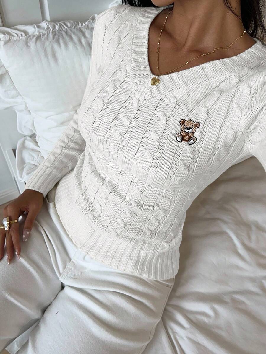 SHEIN EZwear Suéter de mujer con bordado de oso, de cuello en V, de manga larga, suéter con bordado de oso Teddy, suéter de punto de cable, suéter blanco, jersey para mujer, jersey blanco, ropa de otoño e invierno para mujer
