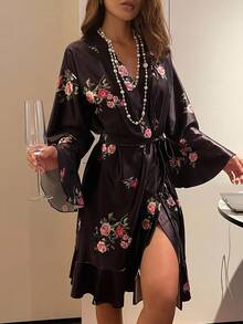DAZY Áo choàng ngủ họa tiết hoa nhún bèo cho nữ, đồ ngủ mùa thu - màu đen - Xem 3