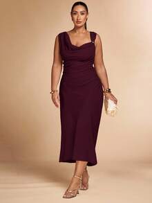 SHEIN BAE Plus Size Women Khaki Asymmetric Metal Dress - Maroon - View 4