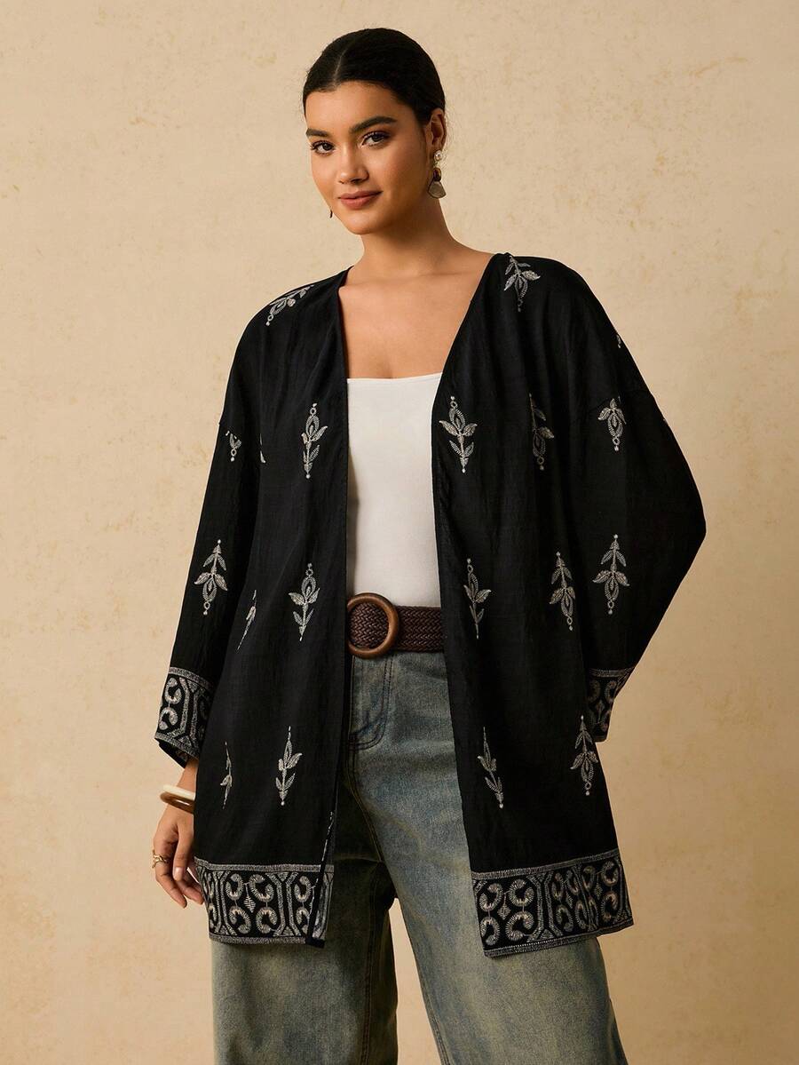 Travachic Plus Size Casual Geometric Pattern Loose Cardigan Shirt For Women, Autumn