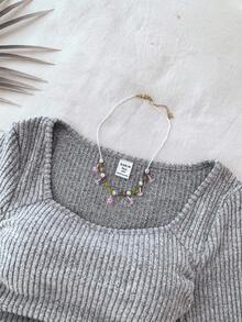 少女针织毛绒罗纹圆领喇叭袖褶皱休闲T恤，浅灰色长袖上衣