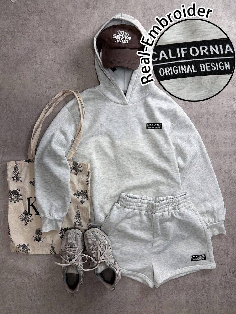 Attitoon 2pcs/Set Casual Minimalist Chest & Hem Woven Label Small Logo Embroidered English Letter Print Loose Cropped Hoodie Sweatshirt, Comfortable For Autumn/Winter