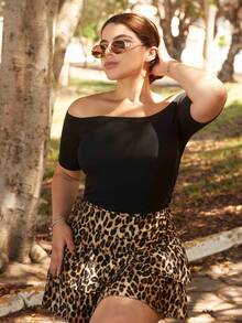 Lupita Cardoza 纯色露肩短款上衣，紧身设计，夏季 - 黑色 - 查看 4