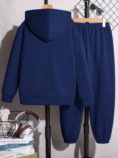 SHEIN Bộ 2 áo nỉ trùm đầu và quần nỉ cho bé trai tuổi mới lớn, phong cách phù hợp cho mùa thu đông