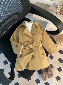 SHEIN 1 pieza Abrigo de trinchera de manga larga de estilo minimalista de moda para niños pequeños/niños y niñas, color caqui, adecuado para uso diario y escuela, primavera/otoño