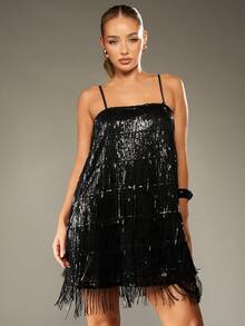 MISSGUIDED Vestido mini de fiesta con volantes con flecos y lentejuelas, con tirantes de espagueti, inspirado en el estilo flapper de Gatsby, para salir de noche, fiestas y vacaciones - Negro - Ver 1