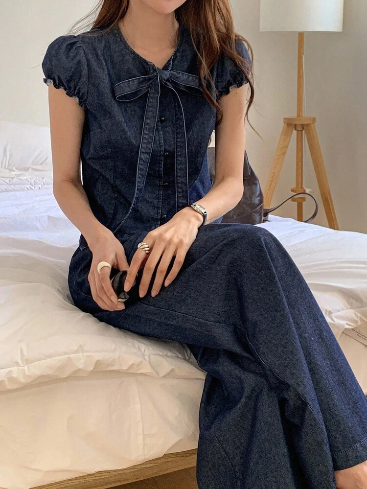 Women's Round Neck Tie Front Short Sleeve Denim Shirt And Straight Leg Jeans Casual 2-Piece Outfit