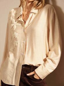Écloséra Women's Commuting Daily Versatile Long-Sleeved Three-Dimensional Flower Decoration Women's Autumn And Winter Shirt Tops Women's Shirts Women's Shirts Long-Sleeved Tops Women's Elegant Shirts Women's Casual Shirts - Khaki - View 6