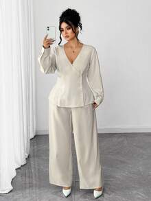 Elenzga Ensemble deux pièces grande taille pour femmes, top ample asymétrique à manches longues col V et pantalon ample long, couleur unie, style décontracté - Gris pâle - Voir 6