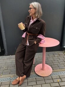 Vivie Lora مجموعة قميص وبنطلون من خليط الكتان البني للنساء قطعتان - بني - مشاهدة 3