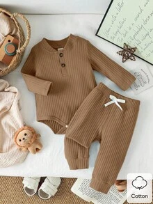 SHEIN Vintaside Kids 1 Set Newborn Baby Boy Casual Minimalist Stand Collar Long Sleeve Bodysuit And Matching Drawstring Decor Long Pants Outfit, Suitable For Spring/Autumn, Everyday Wear, Indoor/Outdoor, All Season, Autumn/Winter Versatile, 1M-2T, Baby Boy 2-Piece Set, Unisex, Infant Clothing Set Fall Neutral Baby Clothes Brown Baby Boy Outfit Mocha Baby Clothes