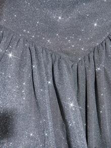 SHEIN BAE Damen silbernes glänzendes Neckholder-Minikleid, geeignet für Cocktailpartys, Nachtclubs, Ausgehen im Herbst/Winter, Partys, Festivals, Urlaub, formelle Anlässe, Bankette, Weihnachten, Halloween