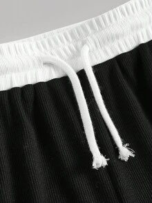 SHEIN Girlism Teen Girls Spring/Summer Fashion Ribbed Knit Black & White Contrast Casual Fitted Basic T-Shirt & Contrast Waistband Loose Pocket Pants Set, Casual Sports Street Chic. Athleisure, Back To School, Soccer Sports, Outdoor Comfort Set - Black - View 4