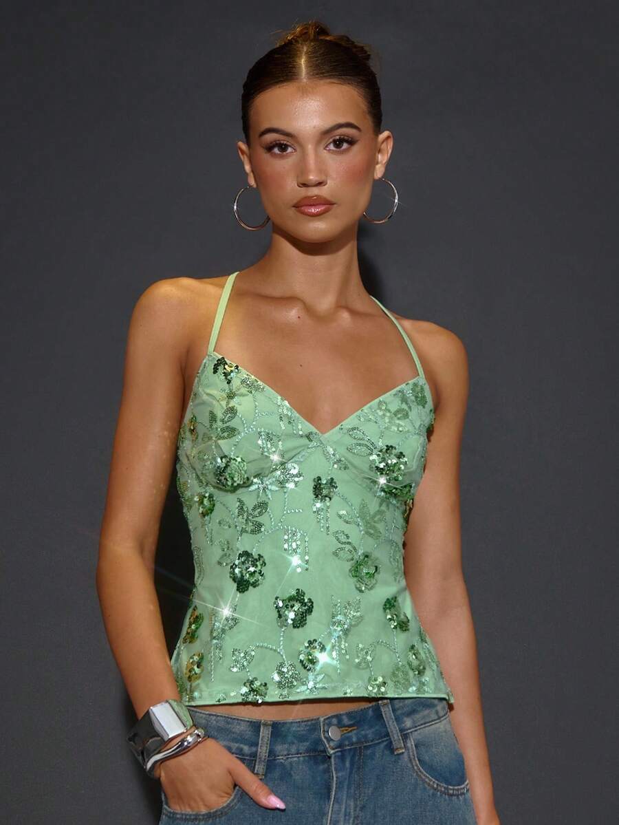 SHEIN BAE Women's Solid Green Heavily Embroidered Beaded Halter Backless Tie Strap Tank Top, Suitable For Cocktail Parties, Romantic Dates, Autumn/Winter Layering, Gatherings, Parties, Formal Events, Nights Out,Halloween Costumes,Christmas Women's Clothing,Party Outfit