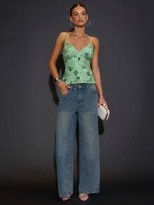 SHEIN BAE Women's Solid Green Heavily Embroidered Beaded Halter Backless Tie Strap Tank Top, Suitable For Cocktail Parties, Romantic Dates, Autumn/Winter Layering, Gatherings, Parties, Formal Events, Nights Out,Halloween Costumes,Christmas Women's Clothing,Party Outfit