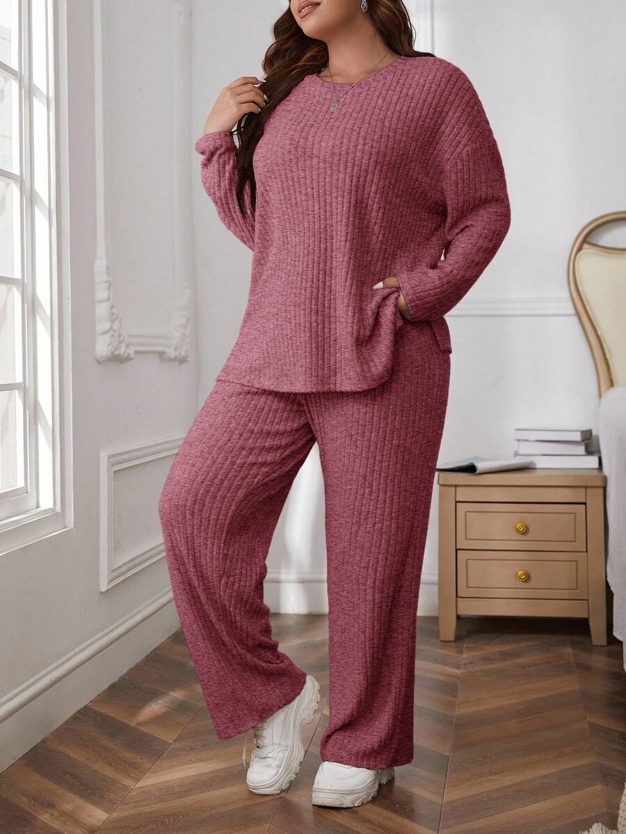 SHEIN Essnce Plus Size Solid Color Minimalist Daily Wear Round Neck Long Sleeve Top And Pants 2-Piece Set Fall - Red - View 1