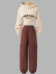 SHEIN Sparklyn 3 件套青少年女孩初秋短款连帽衫、字母印花吊带背心和工装慢跑裤，时尚休闲街头风格