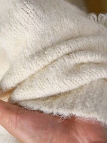 Elaquor Plus Size Women Plus Size Floral Decor Long Sleeve Pullover Sweater, Autumn/Winter