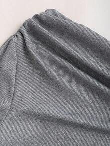 Sweetra 女士新款斜肩褶皱长袖不对称下摆上衣和休闲裤简约优雅两件套，适合通勤和休闲穿着 - 深灰色 - 查看 5