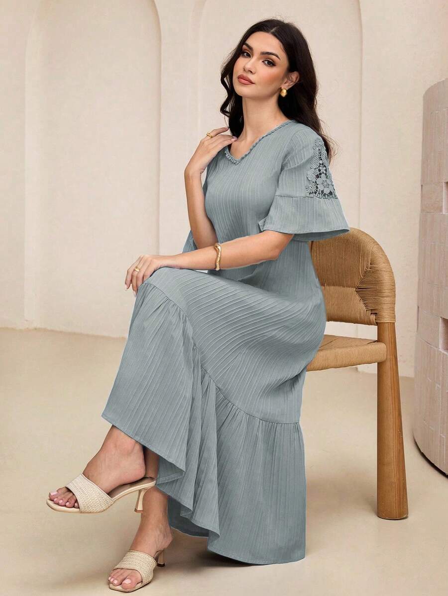 Lacomfia 2025年夏季新款女士V领褶皱A字连衣裙 - 淺灰色 - 查看 1