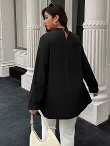 Easura Camisa con espalda fruncida y cuentas para tallas grandes