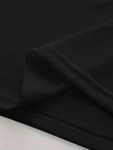 Manfinity Dauomo Standard Size Men's T-Shirt With Funny Internet Meme Black Person Kicking Crocodile Graphic Print - Black - View 6