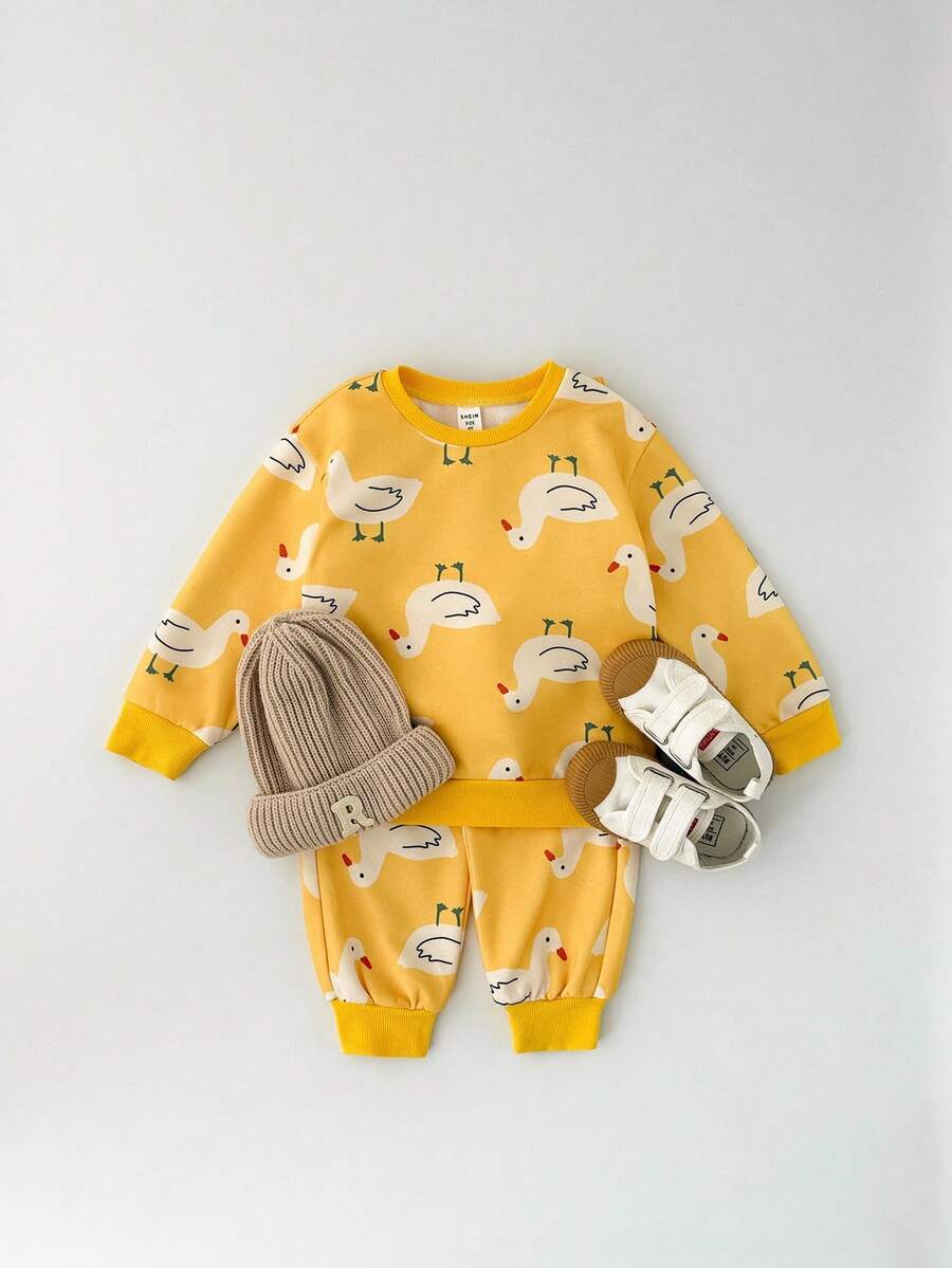 THE HAPPY LOOK 2pcs/Set Young Girl Cartoon Animal Print Soft Knit Crew Neck Long Sleeve Pullover Sweatshirt And Elastic Waist Pants - Yellow - View 1