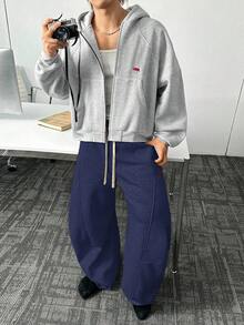 ESTAVOR Men's Street Fashion Loose Knit Embroidered Curved Hem Sweatpants