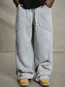 Manfinity EMRG Men's Street-Style Popular INS Matching Casual Everyday Wear, Boyfriend/Husband Gift, Anniversary Gift, Fashionable Street-Style Curved Knife Sweatpants