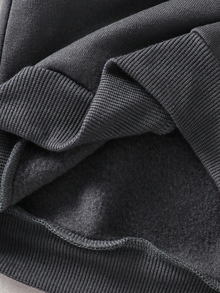 مجموعة بلوزة وبنطلون من الفليس للفتاة الصغيرة، بتصميم مطرز بالحرف، ملابس كاجوال للارتداء داخل وخارج المنزل، مناسبة للخريف والشتاء، 2 قطعة - رمادي غامق - مشاهدة 5