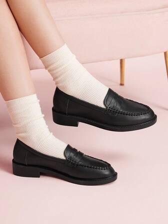 CUCCOO DOLLMOD Mocassini classici semplici e casual in pelle sintetica nera, comodi per le donne