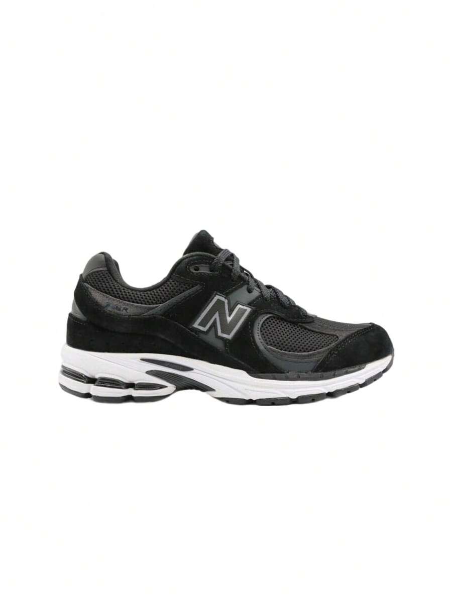New Balance NB M2002RBK
