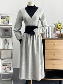 SHEIN Franclia Turtleneck Color Block Fitted Elegant Knit Dress, Extra Long A-Line Knit Sweater Dress, Thick Autumn/Winter - Grey - View 1