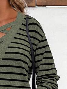 EMERY ROSE Women's Autumn/Winter New Criss-Cross Strap Design Collar Hot-Selling Striped Print Pattern Plus Size Sweatshirt Fall - Multicolor - View 2