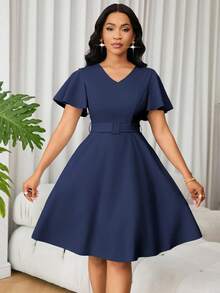 Lunelith SHEIN Lunessa 女式 V 领短袖荷叶边下摆优雅纯色 A 字连衣裙 - 藏蓝色 - 查看 5