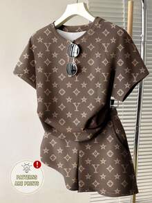 INAWLY Women's Graphic T-Shirt And Khaki Pants Back To School Outfit