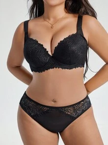 2pcs Plus Size Lace Contrast Mesh Underwire Bra Set, Lift - Black - View 3