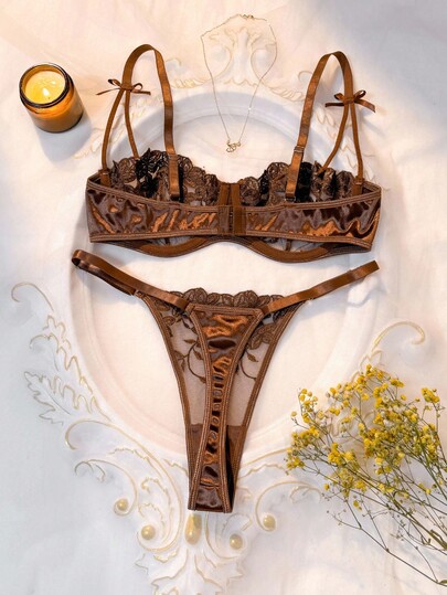 Romantic Bloemen Geborduurde Verleidelijke Lingerie Set Women Hollow Out Butterfly Underwire Bruin Kanten BH view 2