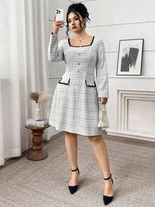 Modelyn Plus Size Women's Square Collar Long Sleeve Plaid Button Design Elegant Dress