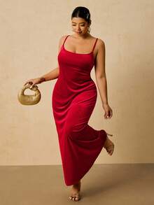 SHEIN VCAY Váy maxi dài chấm đất dệt kim hở lưng màu trơn, chất liệu nhung gợi cảm, thanh lịch, dành cho tiệc Giáng sinh và năm mới cỡ lớn dành cho nữ, mùa thu/đông - Đỏ - Xem 1