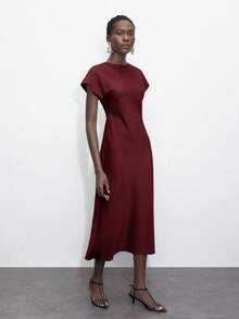 Maija Đầm chữ A tay ngắn màu berry mới mùa Thu/Đông 2025, thanh lịch, sang trọng, phù hợp cho cả công sở và thường ngày, kiểu dáng cổ điển lãng mạn, đa năng, thích hợp cho các bữa tiệc, đám cưới, hòa nhạc, tiệc trưa, sân bay, Quốc khánh, Năm mới, Giáng sinh, Halloween. - Màu Đỏ Sâu - Xem 4