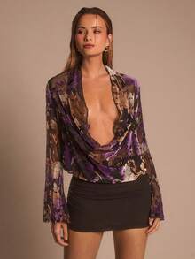 Glamine Damen Plunging Neck Langarm modische sexy Samt Blumen Bluse