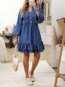 EMERY ROSE Women's Blue V-Neck Flare Sleeve Pleated Loose Denim Dress