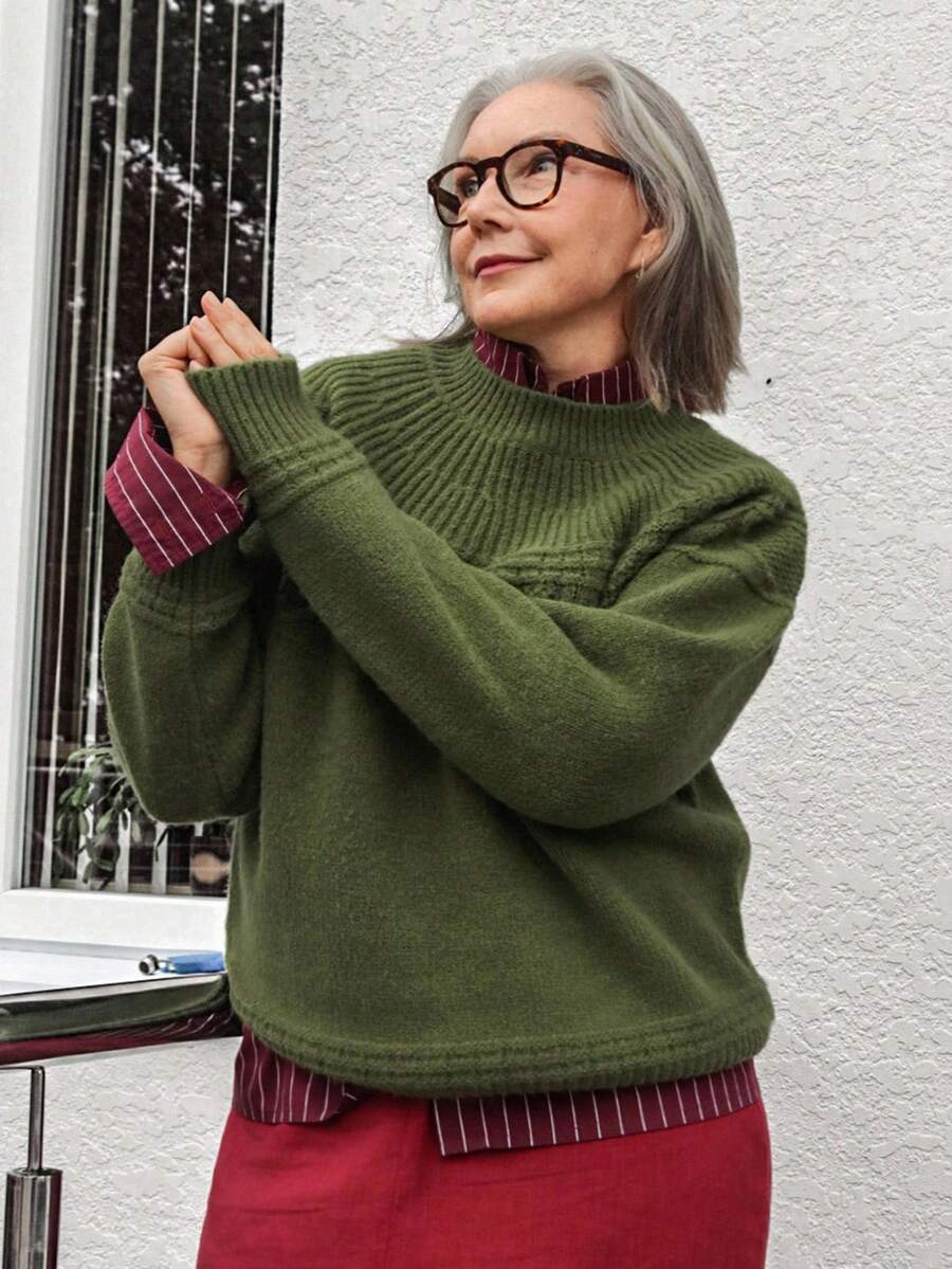 Vivie Lora Women's Casual Solid Color Crew Neck Loose Knit Sweater, Autumn/Winter - Green - View 1
