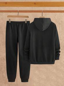 Manfinity NXTstreet 男士休闲针织保暖修身连帽卫衣和抽绳腰裤套装（2件套），秋冬服装 - 黑色 - 查看 2