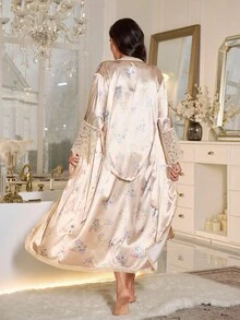 LuxeNights 蕾丝拼接仿丝花卉印花吊带睡裙和腰带睡袍套装，真丝睡袍缎面睡衣套装，秋冬服装 - 彩色 - 查看 2