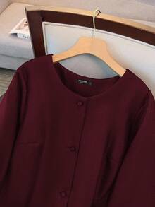 GlowEve CURVE Chaqueta de manga larga con cuello redondo para mujer de talla grande, diseño minimalista versátil adecuado para el otoño/invierno y el uso diario, con puños con volantes de moda - Rojo - Ver 4